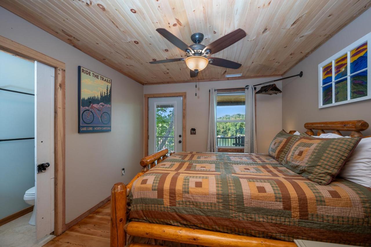 Russell'S Fort At White Oak Point: Historical Cabin On Lake Lure, Luxury, Direct Lake Access! Villa Exteriör bild