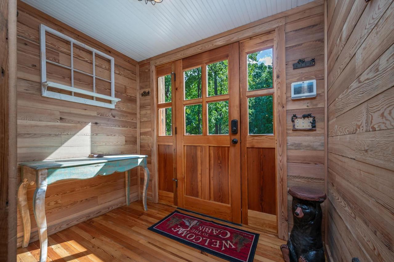 Russell'S Fort At White Oak Point: Historical Cabin On Lake Lure, Luxury, Direct Lake Access! Villa Exteriör bild