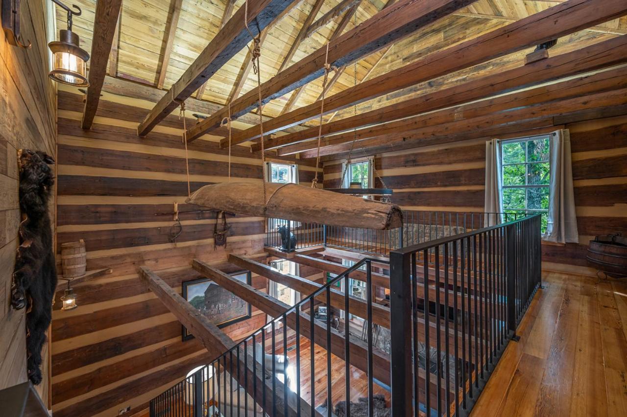 Russell'S Fort At White Oak Point: Historical Cabin On Lake Lure, Luxury, Direct Lake Access! Villa Exteriör bild