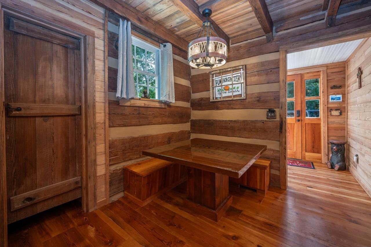 Russell'S Fort At White Oak Point: Historical Cabin On Lake Lure, Luxury, Direct Lake Access! Villa Exteriör bild