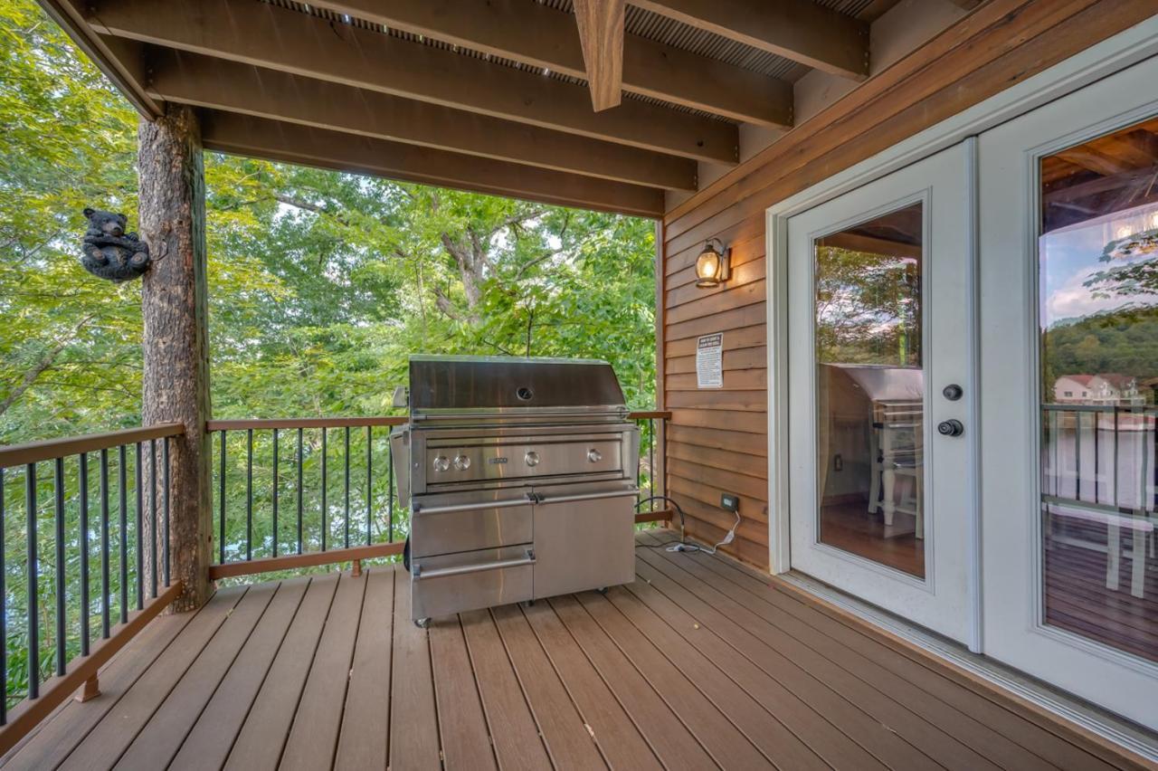 Russell'S Fort At White Oak Point: Historical Cabin On Lake Lure, Luxury, Direct Lake Access! Villa Exteriör bild