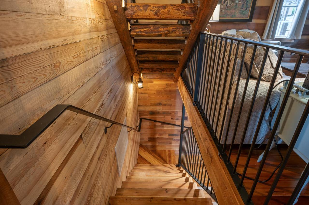 Russell'S Fort At White Oak Point: Historical Cabin On Lake Lure, Luxury, Direct Lake Access! Villa Exteriör bild