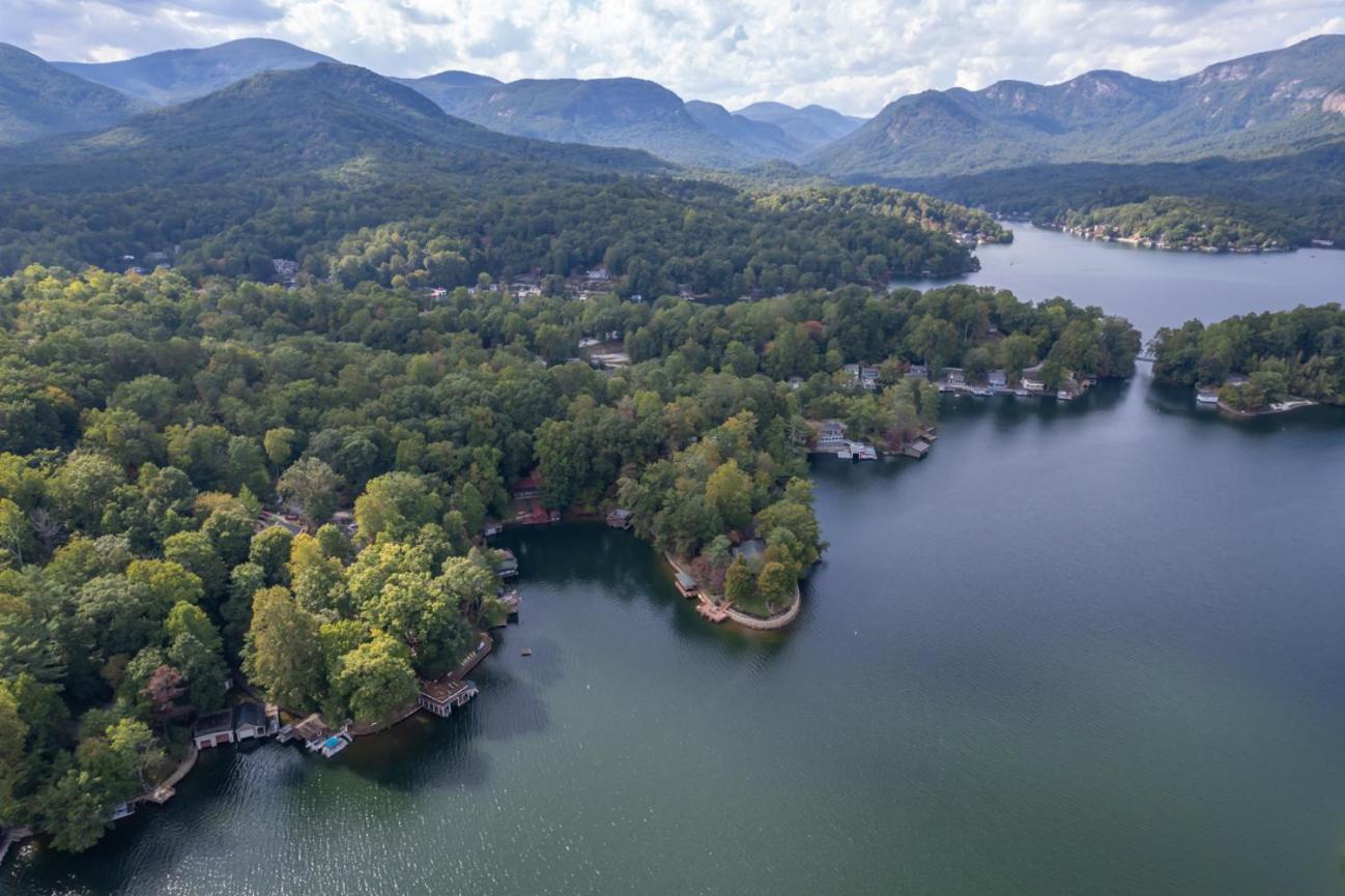 Russell'S Fort At White Oak Point: Historical Cabin On Lake Lure, Luxury, Direct Lake Access! Villa Exteriör bild